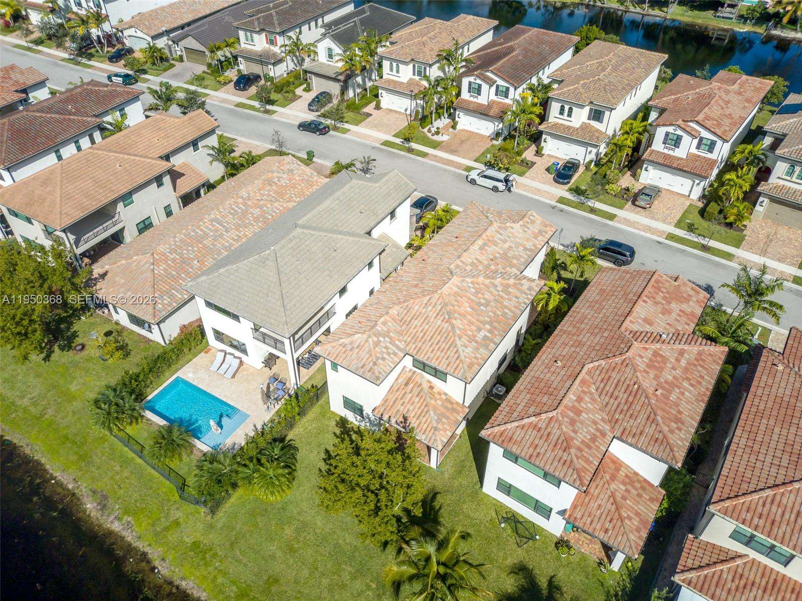 11824 13th Ct, Pembroke Pines, FL 33025 - For Sale photo 90