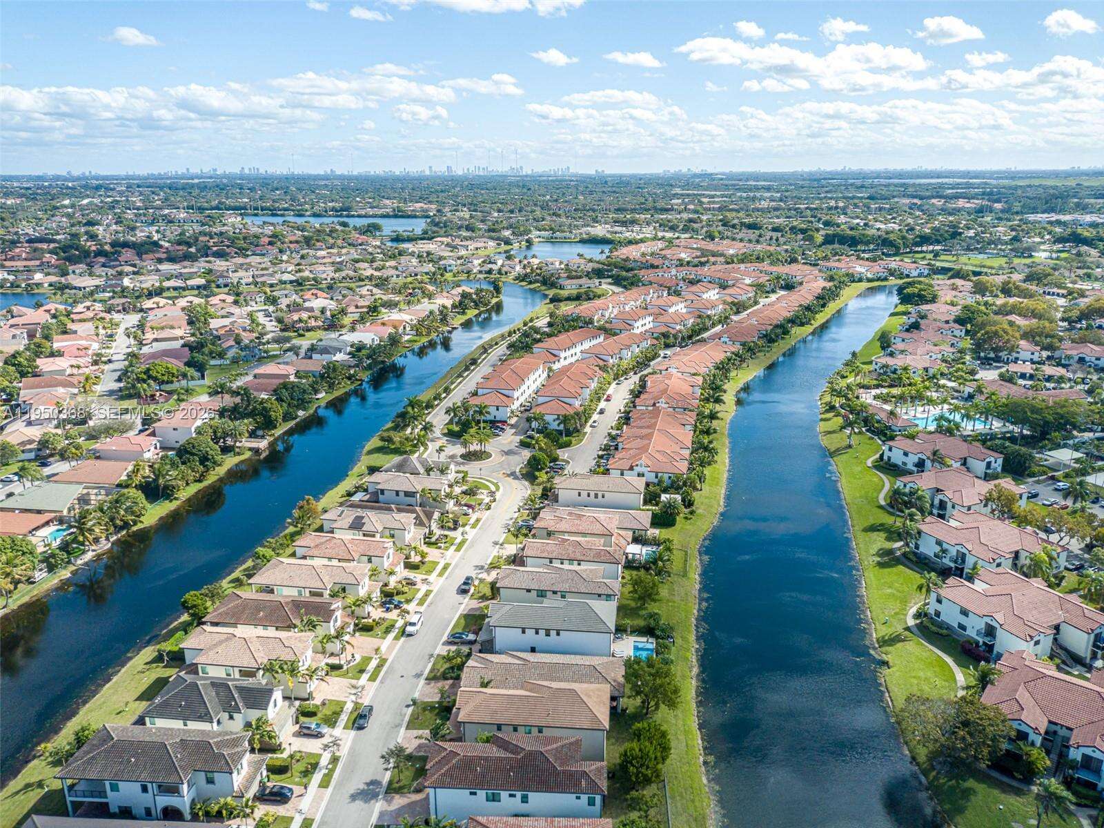 11824 13th Ct, Pembroke Pines, FL 33025 - For Sale photo 96