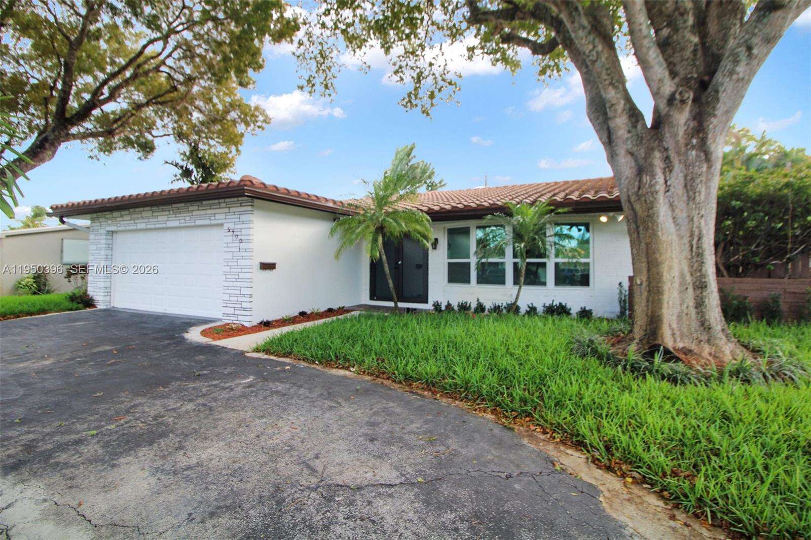 5300 Adams St, Hollywood, FL 33021 | Picture 3