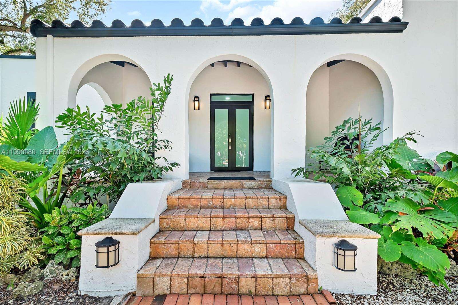 1702 Espanola Dr, Miami, FL 33133 | Picture 2