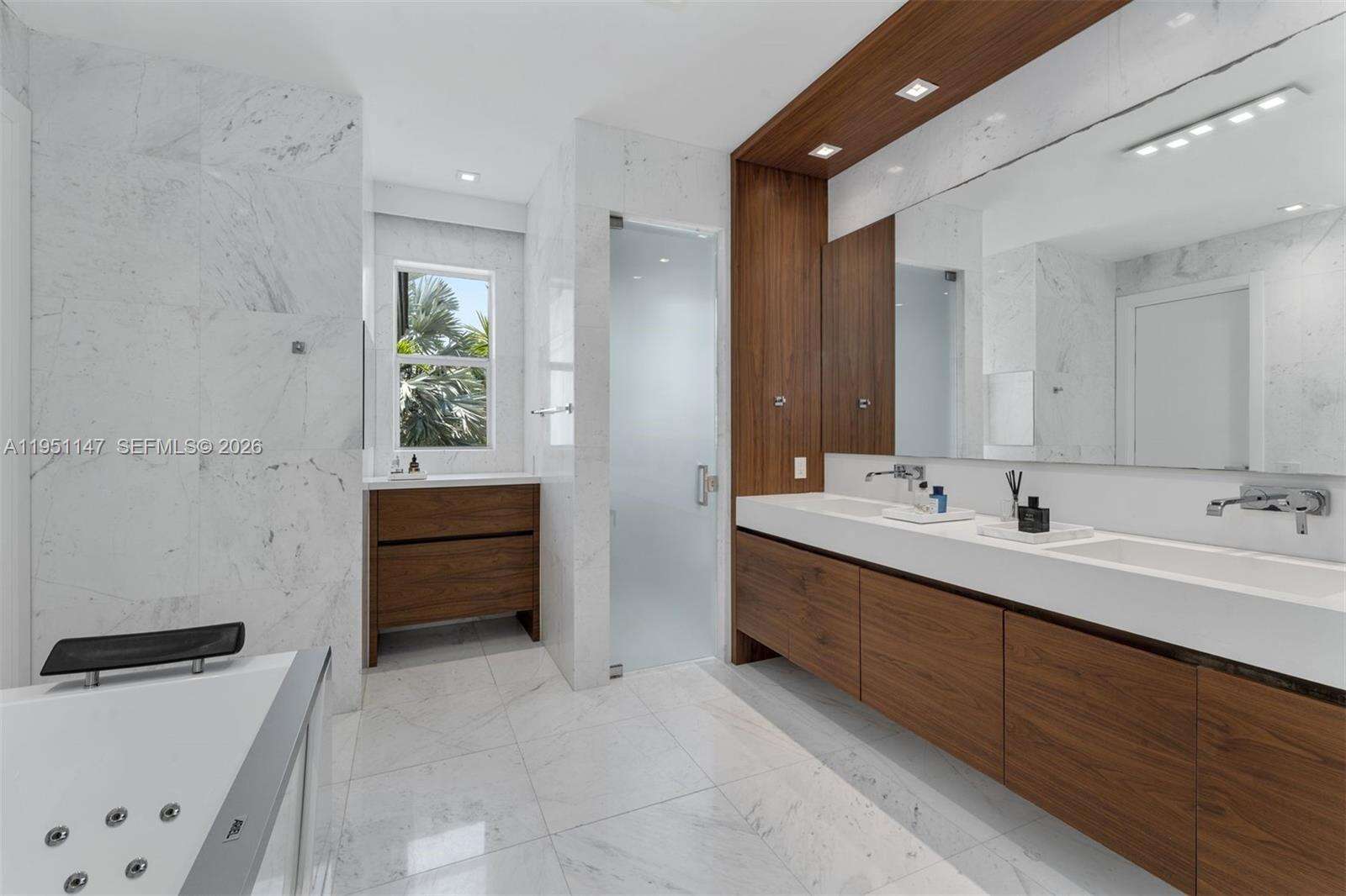 229 Golden Beach Dr, Golden Beach, FL 33160 | Picture 25