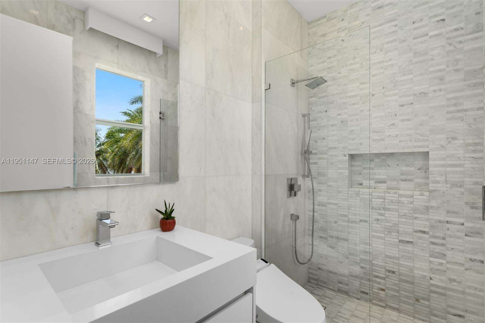 229 Golden Beach Dr, Golden Beach, FL 33160 | Picture 36