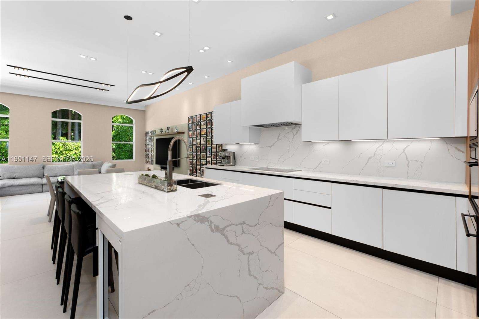 229 Golden Beach Dr, Golden Beach, FL 33160 | Picture 10