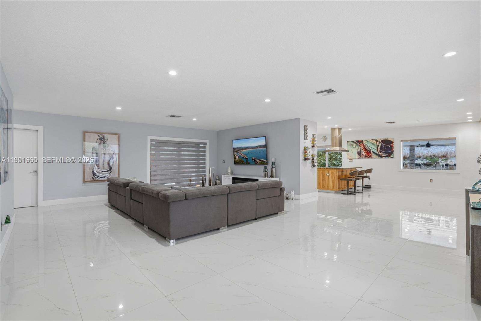 2918 Cleveland St, Hollywood, FL 33020 | Picture 5