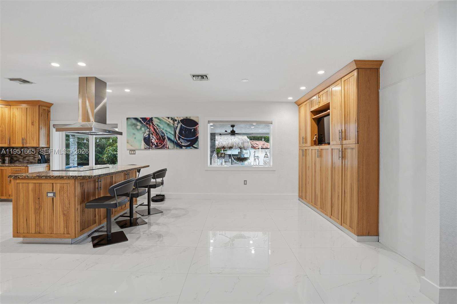 2918 Cleveland St, Hollywood, FL 33020 | Picture 9