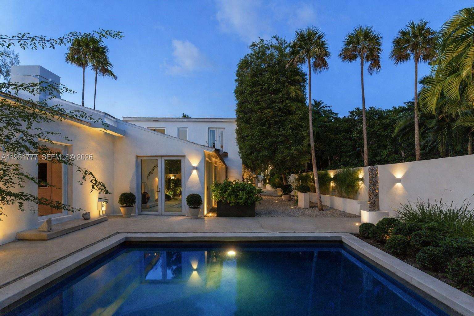 3325 Pine Tree Dr, Miami Beach, FL 33140 | Picture 4