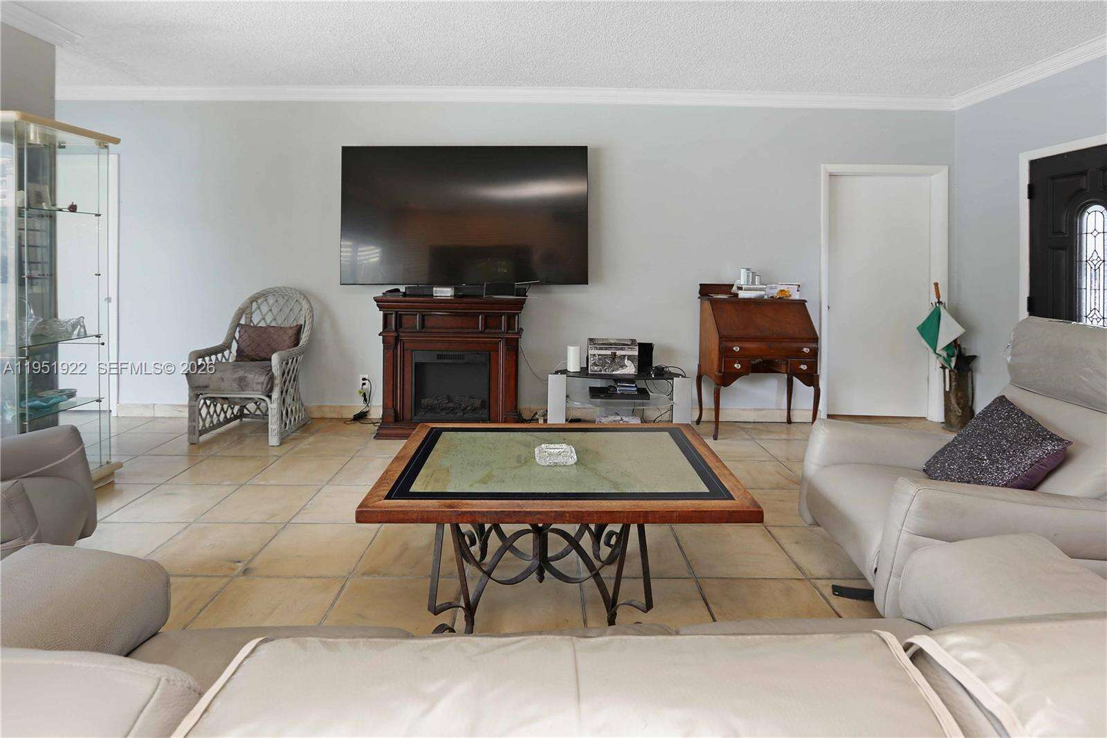910 14th Ct, Hollywood, FL 33020 - For Sale photo 17