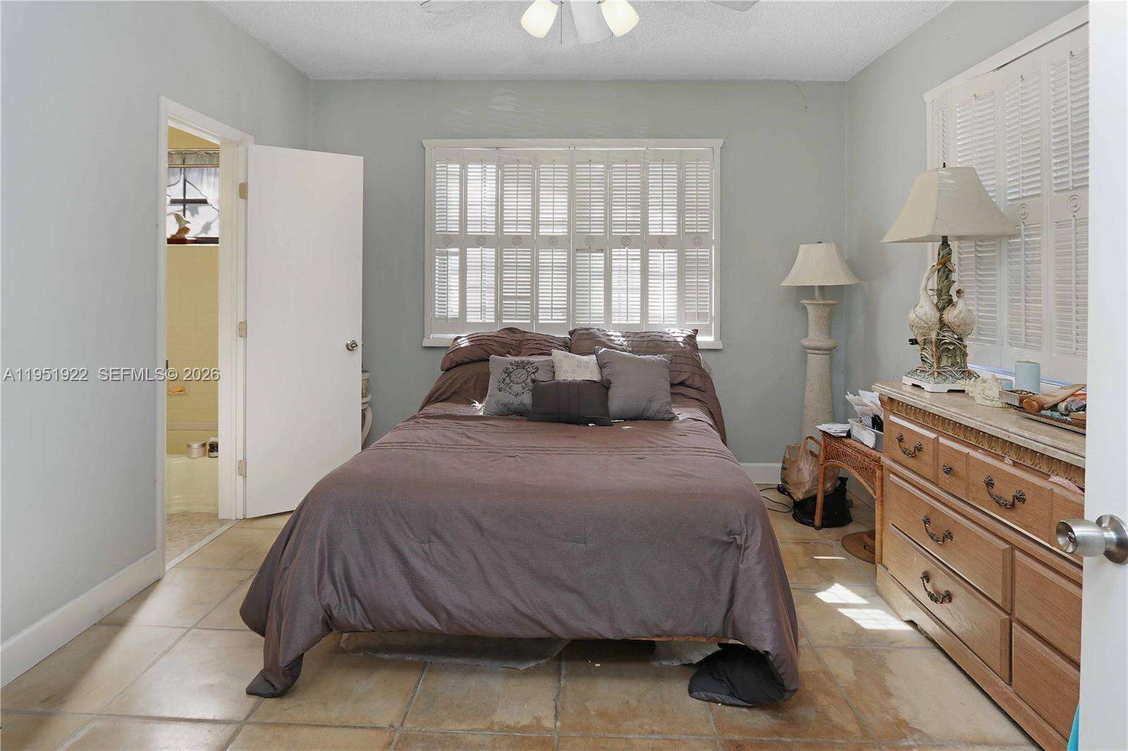 910 14th Ct, Hollywood, FL 33020 - For Sale photo 21