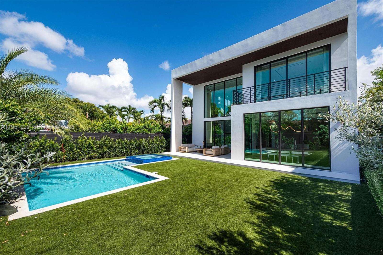 340 20th Road, Miami, FL 33129 | Picture 31