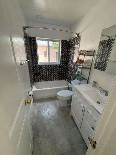 1507 Hayes, Hollywood, FL 33020 - For Sale photo 12