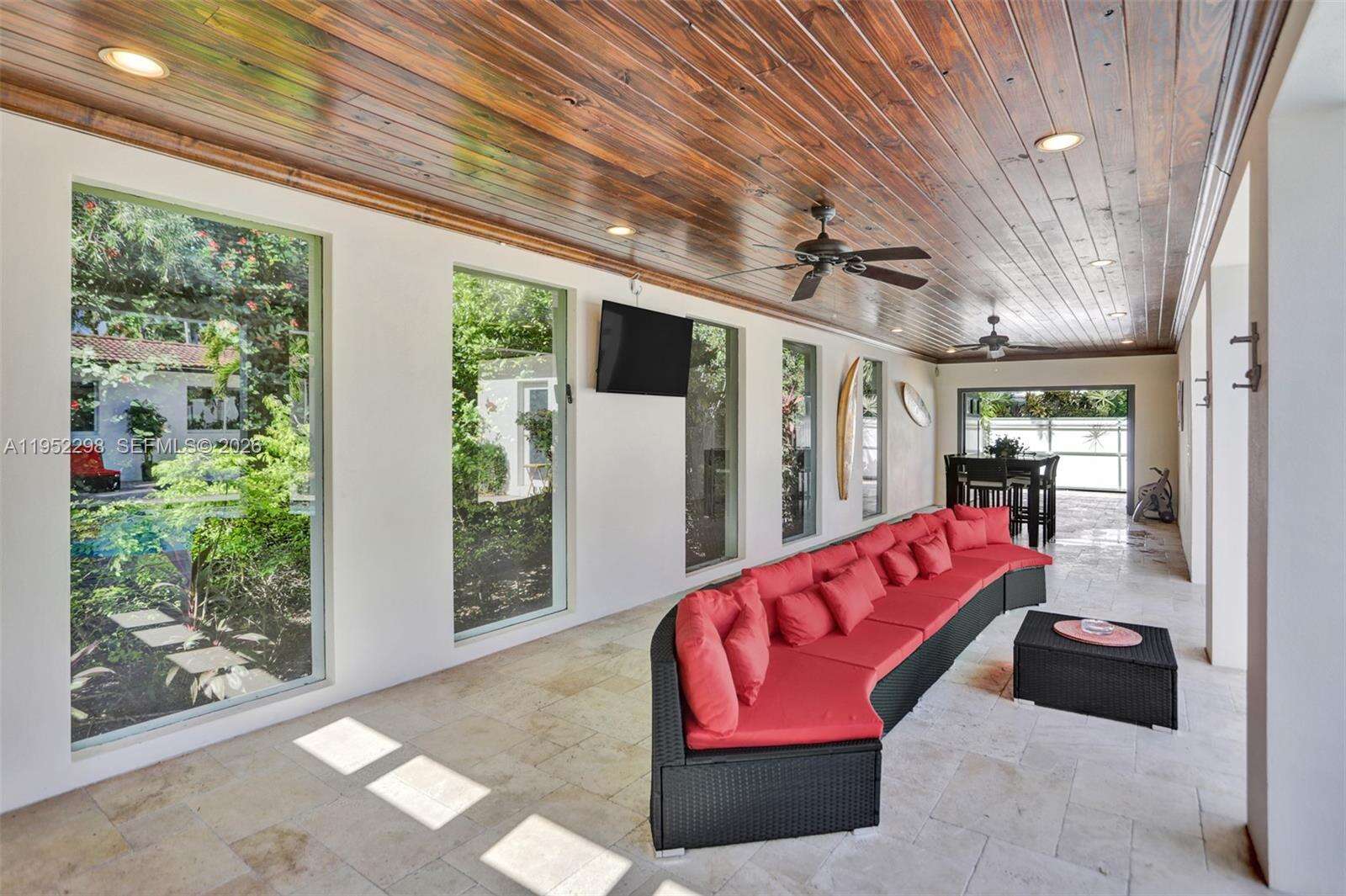 1017 Tyler St, Hollywood, FL 33019 | Picture 15