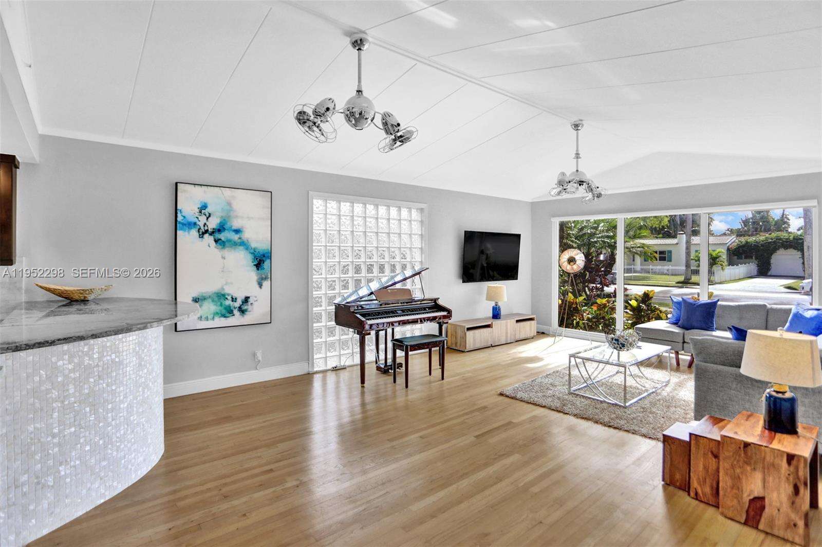 1017 Tyler St, Hollywood, FL 33019 | Picture 24