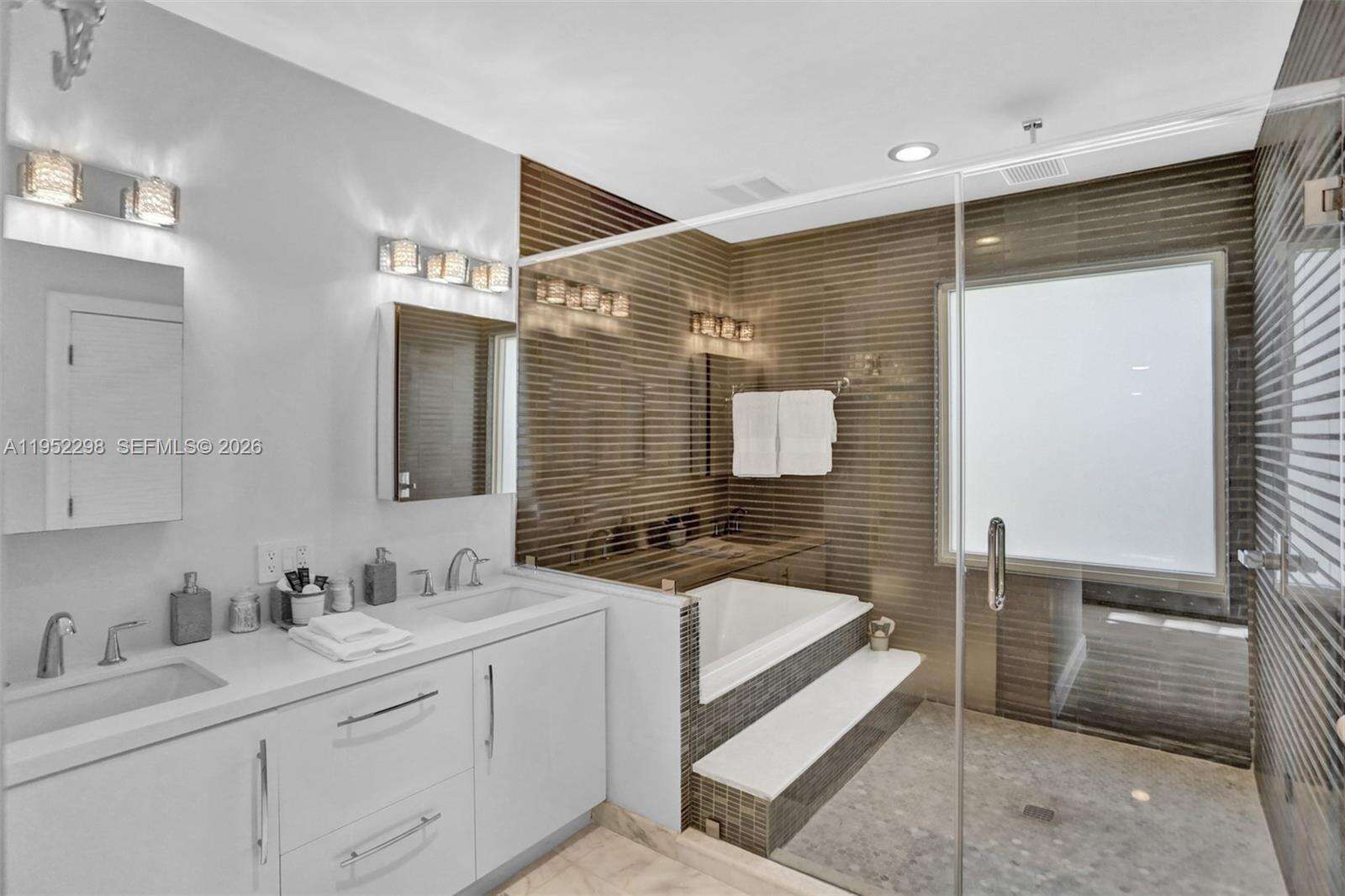 1017 Tyler St, Hollywood, FL 33019 | Picture 35