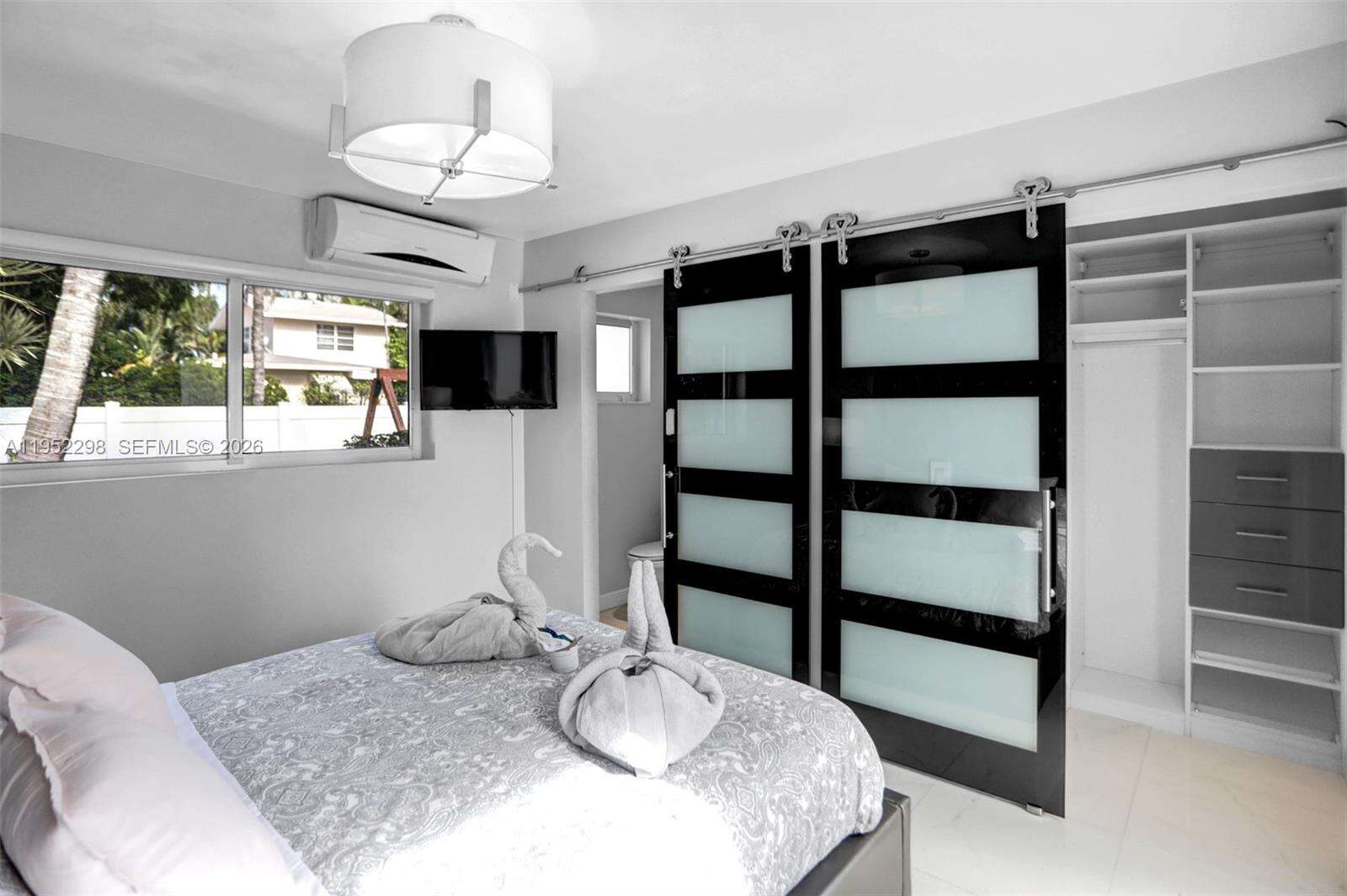 1017 Tyler St, Hollywood, FL 33019 | Picture 44