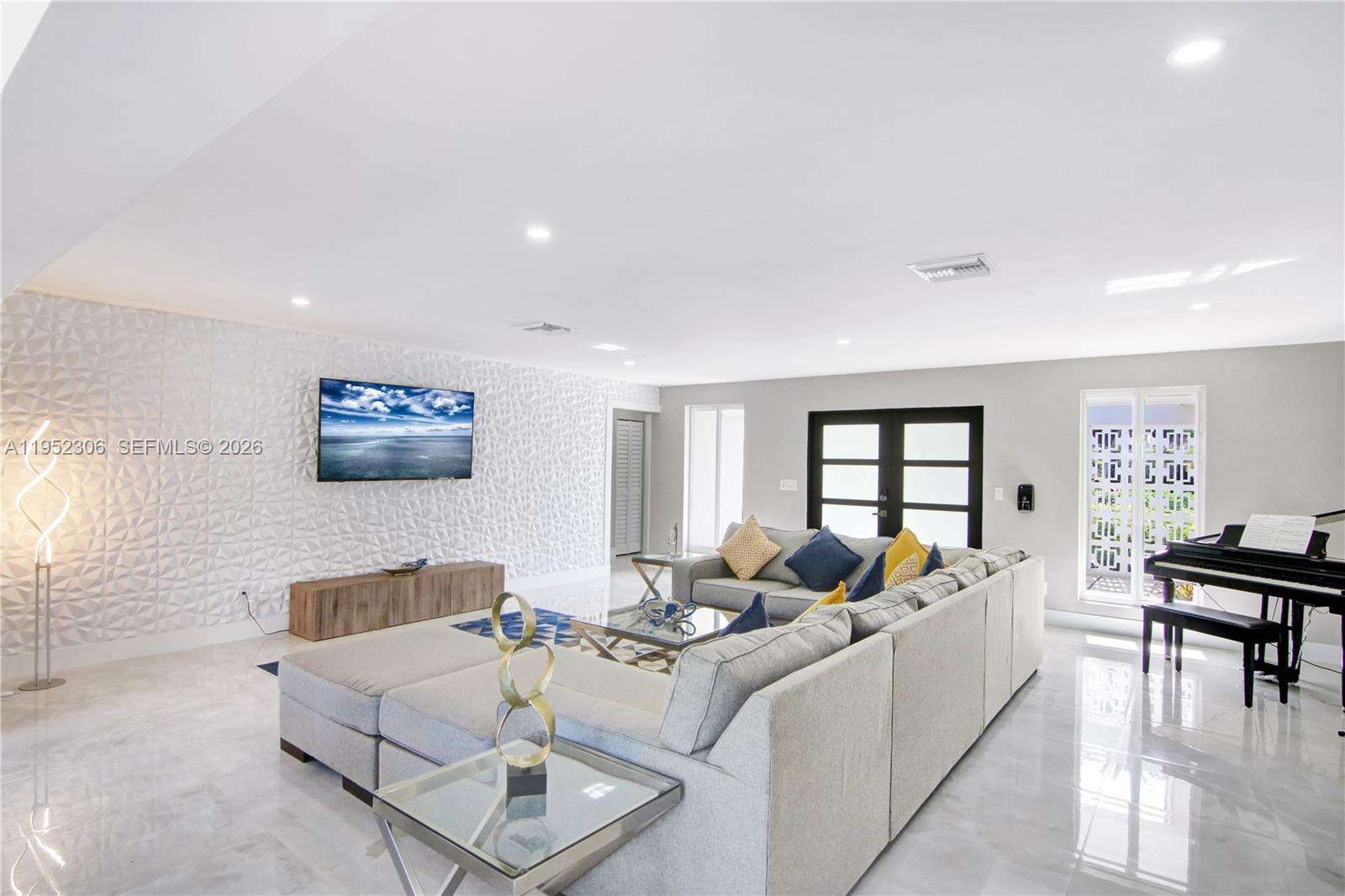 1245 Garfield St, Hollywood, FL 33019 | Picture 27