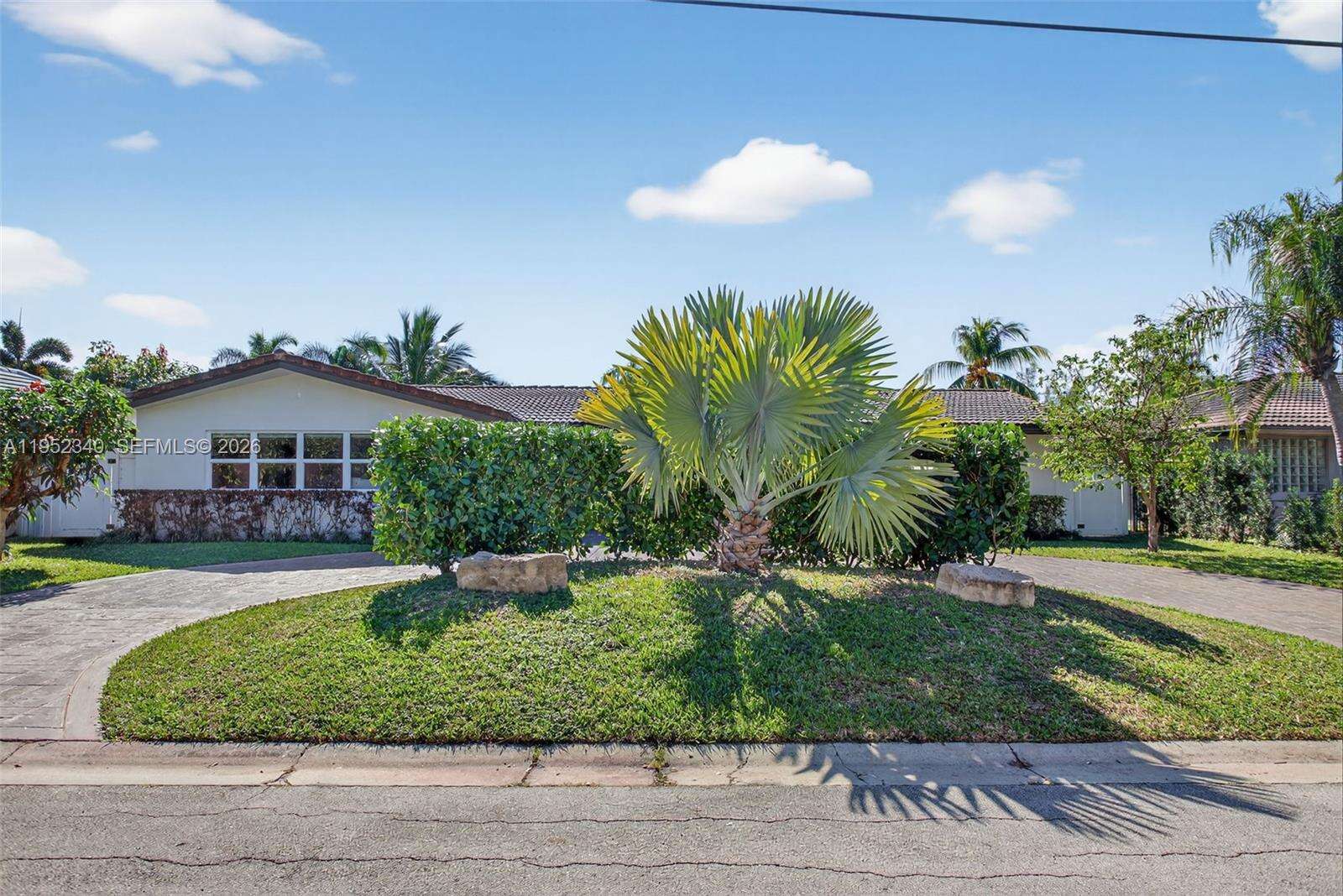 2910 52nd St, Fort Lauderdale, FL 33308 | Picture 2