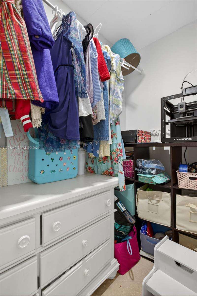 2910 52nd St, Fort Lauderdale, FL 33308 | Picture 17