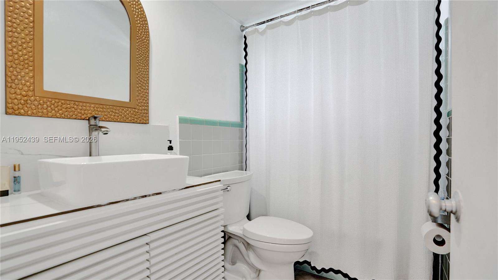 1105 31st Ct, Hollywood, FL 33021 | Picture 32