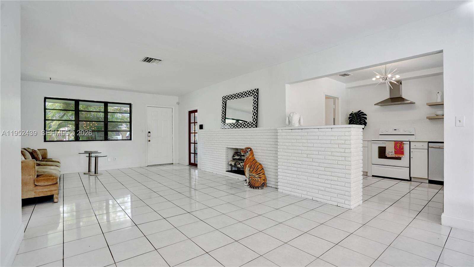 1105 31st Ct, Hollywood, FL 33021 | Picture 10