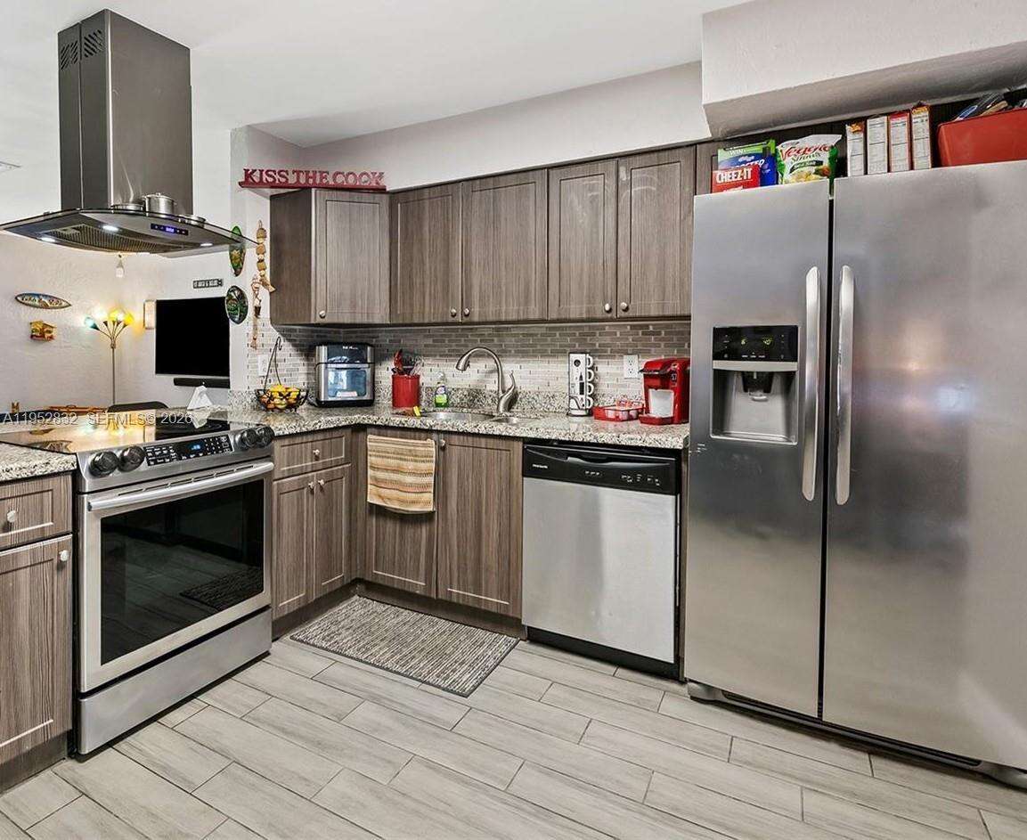 4741 25th Ter, Dania Beach, FL 33312 | Picture 5