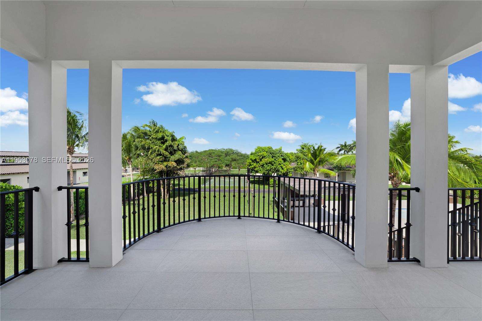 17805 158th St, Miami, FL 33187 - For Sale photo 18