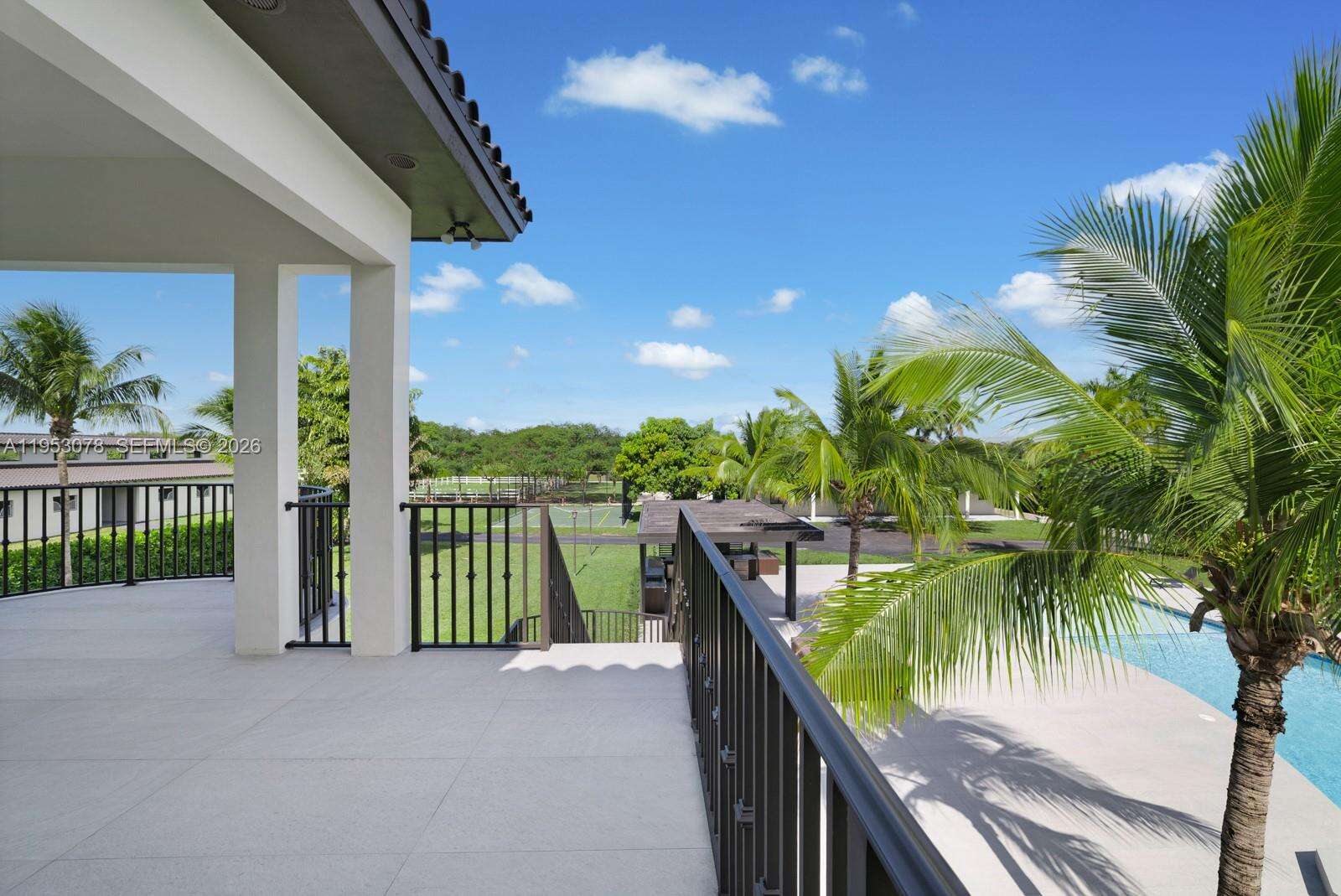 17805 158th St, Miami, FL 33187 - For Sale photo 24