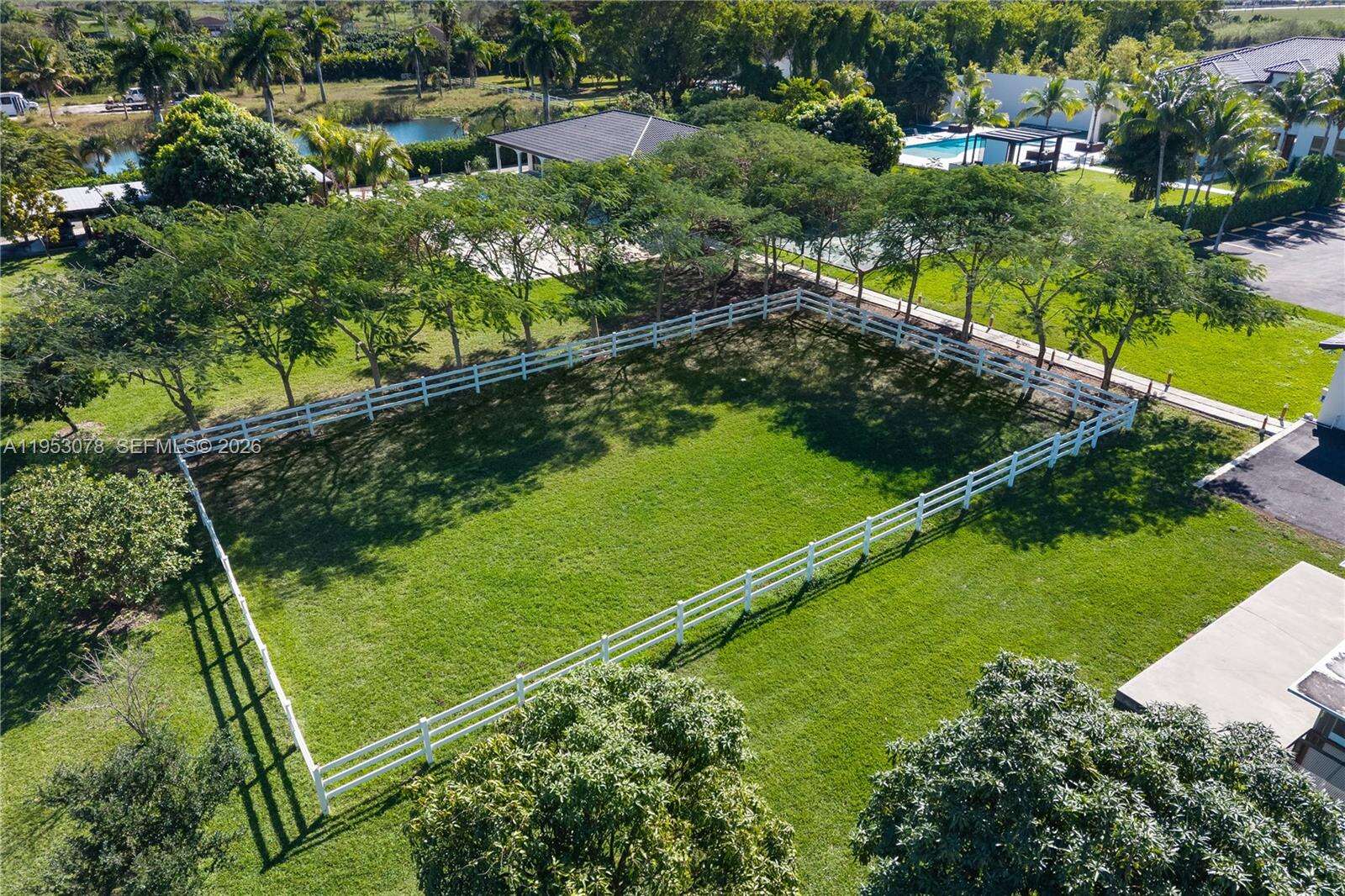 17805 158th St, Miami, FL 33187 - For Sale photo 39
