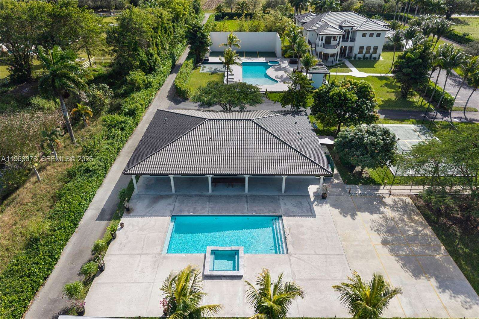 17805 158th St, Miami, FL 33187 - For Sale photo 48
