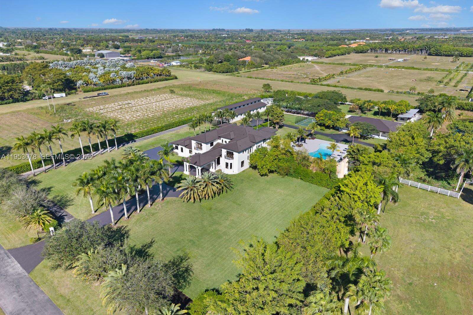 17805 158th St, Miami, FL 33187 - For Sale photo 50