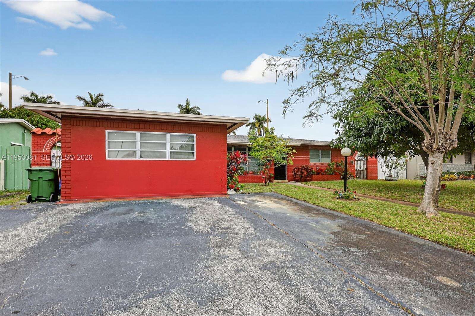 6861 1st Ct, Pembroke Pines, FL 33023 - For Sale photo 39