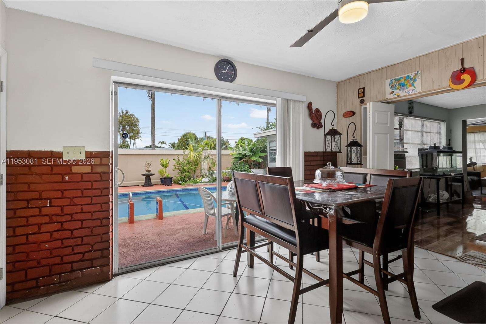 6861 1st Ct, Pembroke Pines, FL 33023 - For Sale photo 8