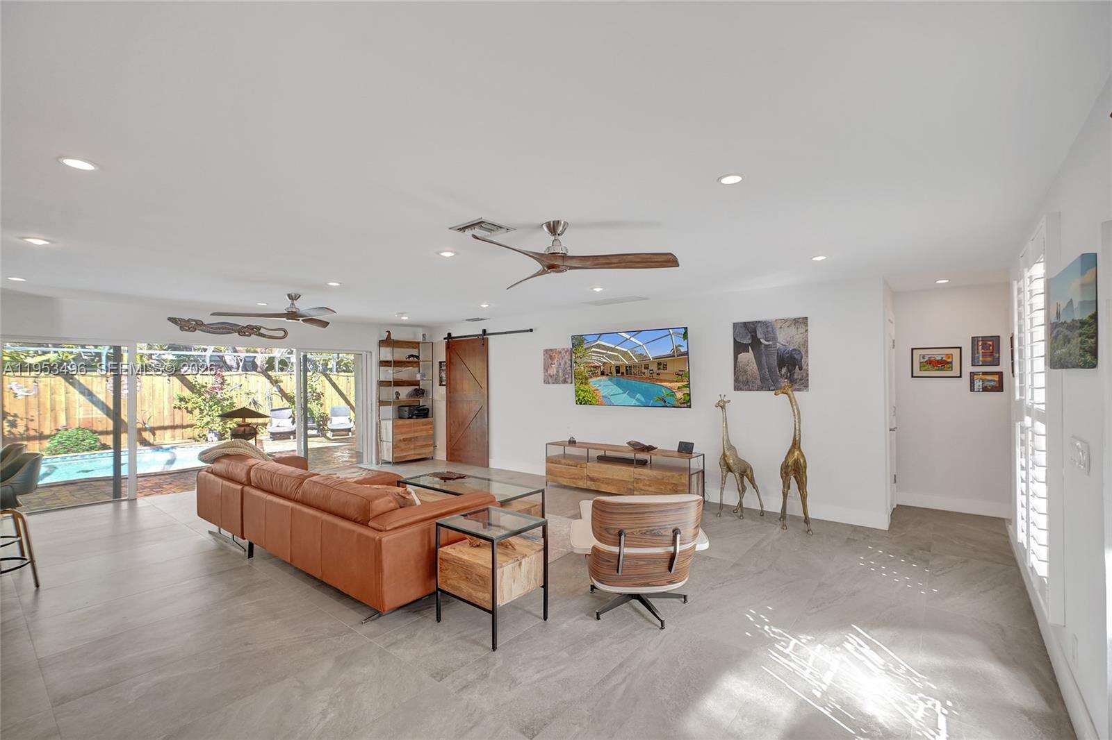 1237 Garfield St, Hollywood, FL 33019 | Picture 46