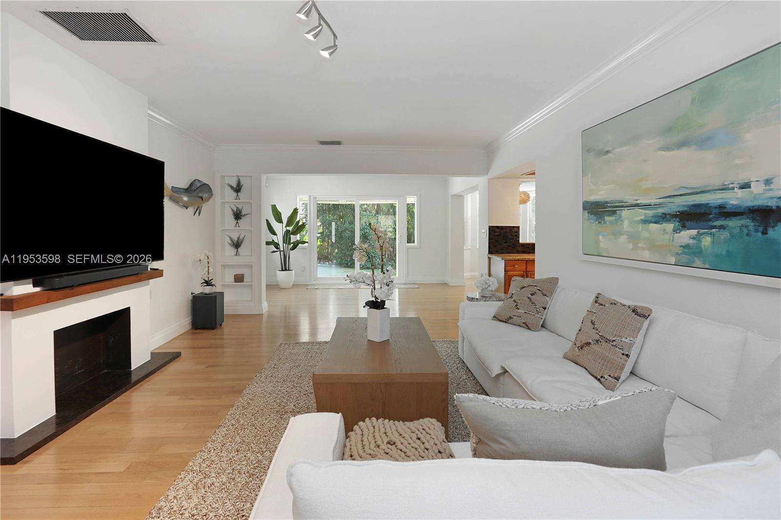 1242 Buchanan St, Hollywood, FL 33019 | Picture 5