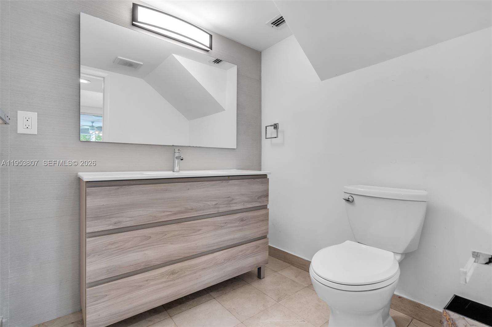 1769 Wa Kee Na Dr, Miami, FL 33133 | Picture 14