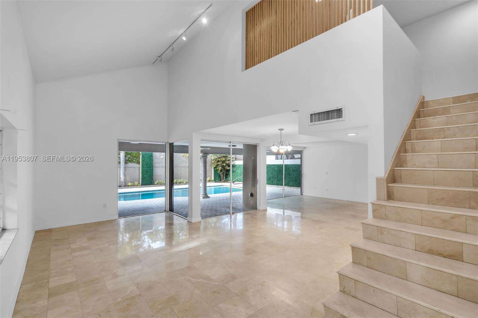 1769 Wa Kee Na Dr, Miami, FL 33133 | Picture 3