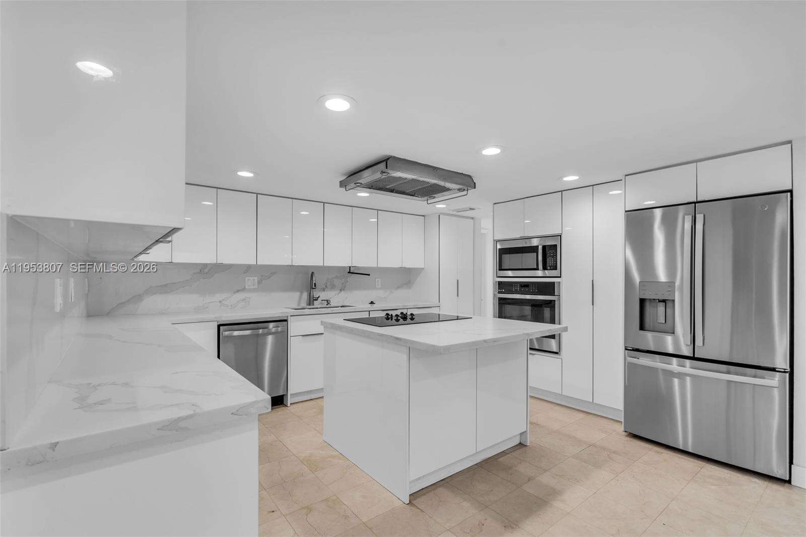 1769 Wa Kee Na Dr, Miami, FL 33133 | Picture 8