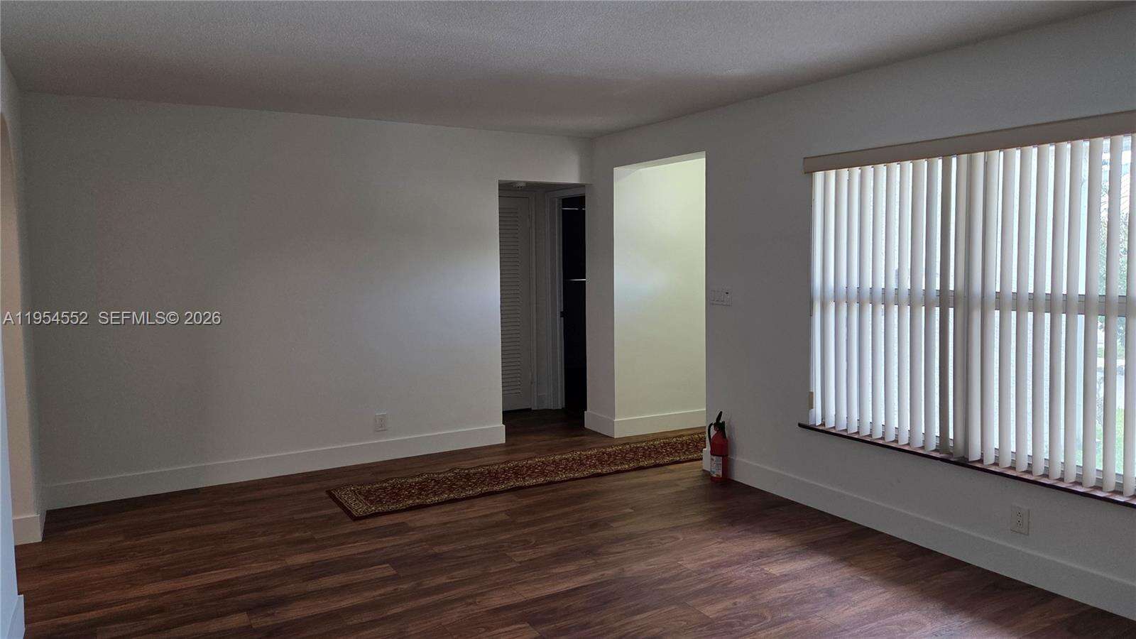 1245 Coral Ln, Hollywood, FL 33019 | Picture 11