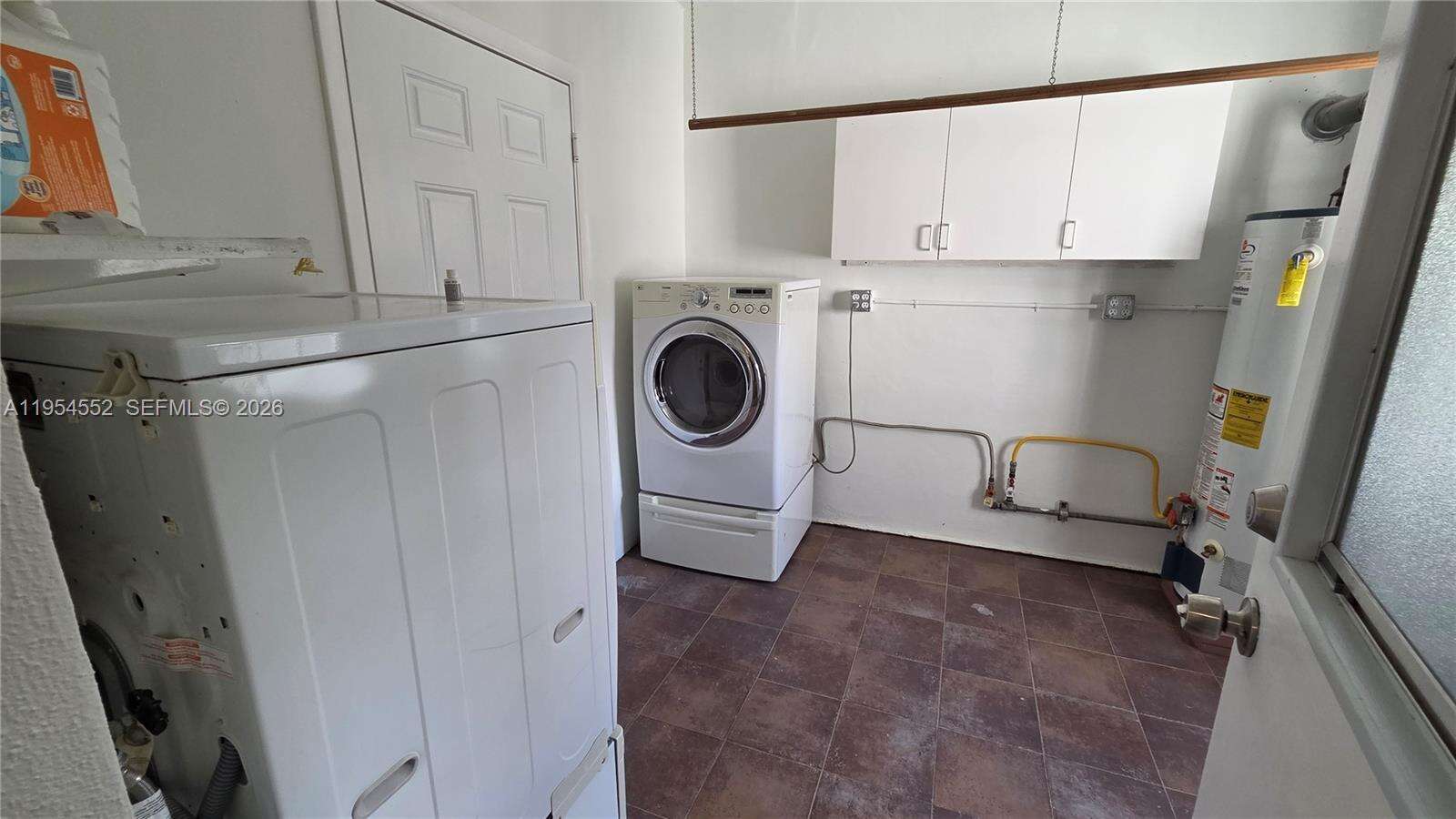 1245 Coral Ln, Hollywood, FL 33019 | Picture 24