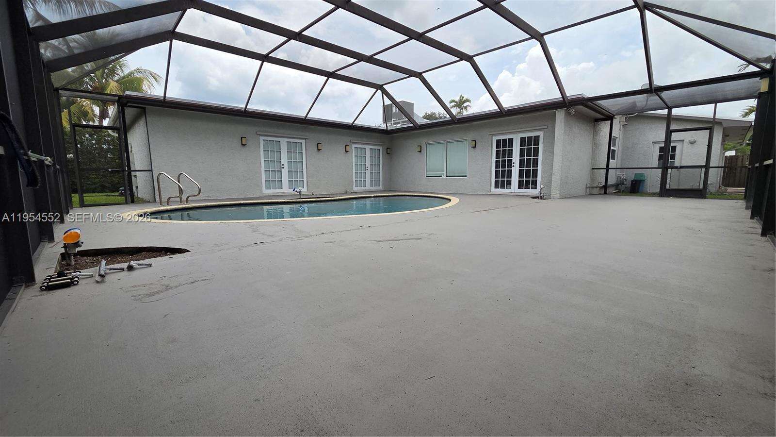 1245 Coral Ln, Hollywood, FL 33019 | Picture 4