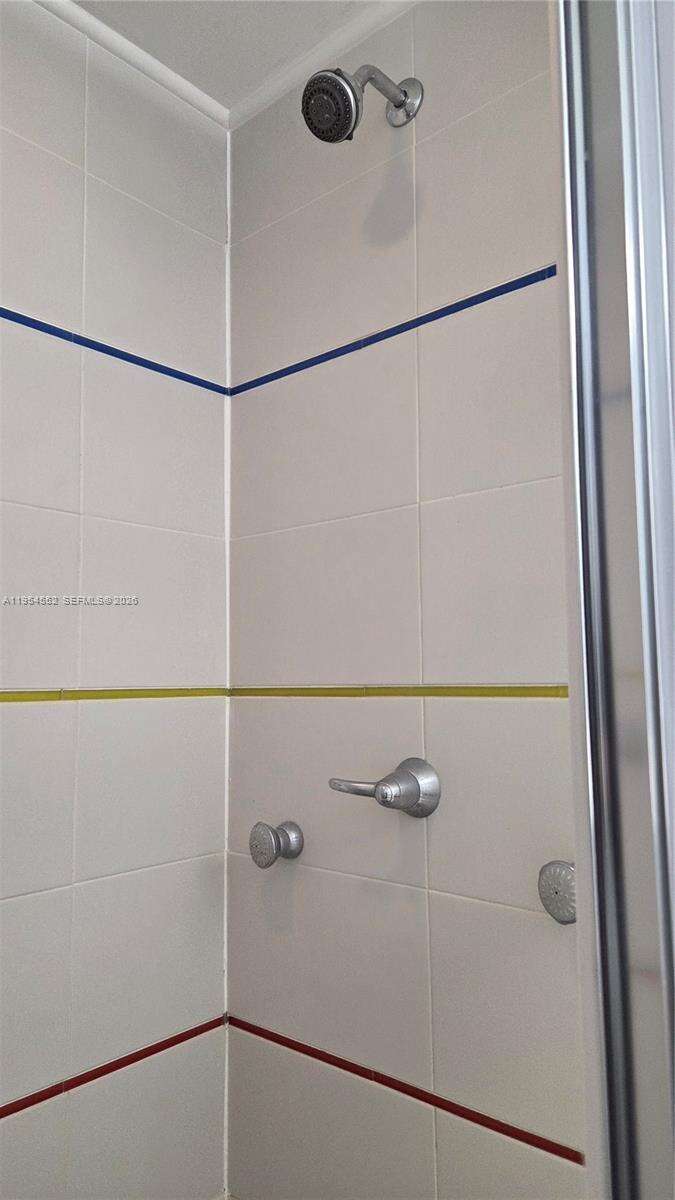 1245 Coral Ln, Hollywood, FL 33019 | Picture 49