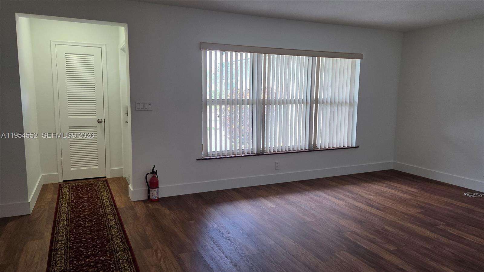 1245 Coral Ln, Hollywood, FL 33019 | Picture 9