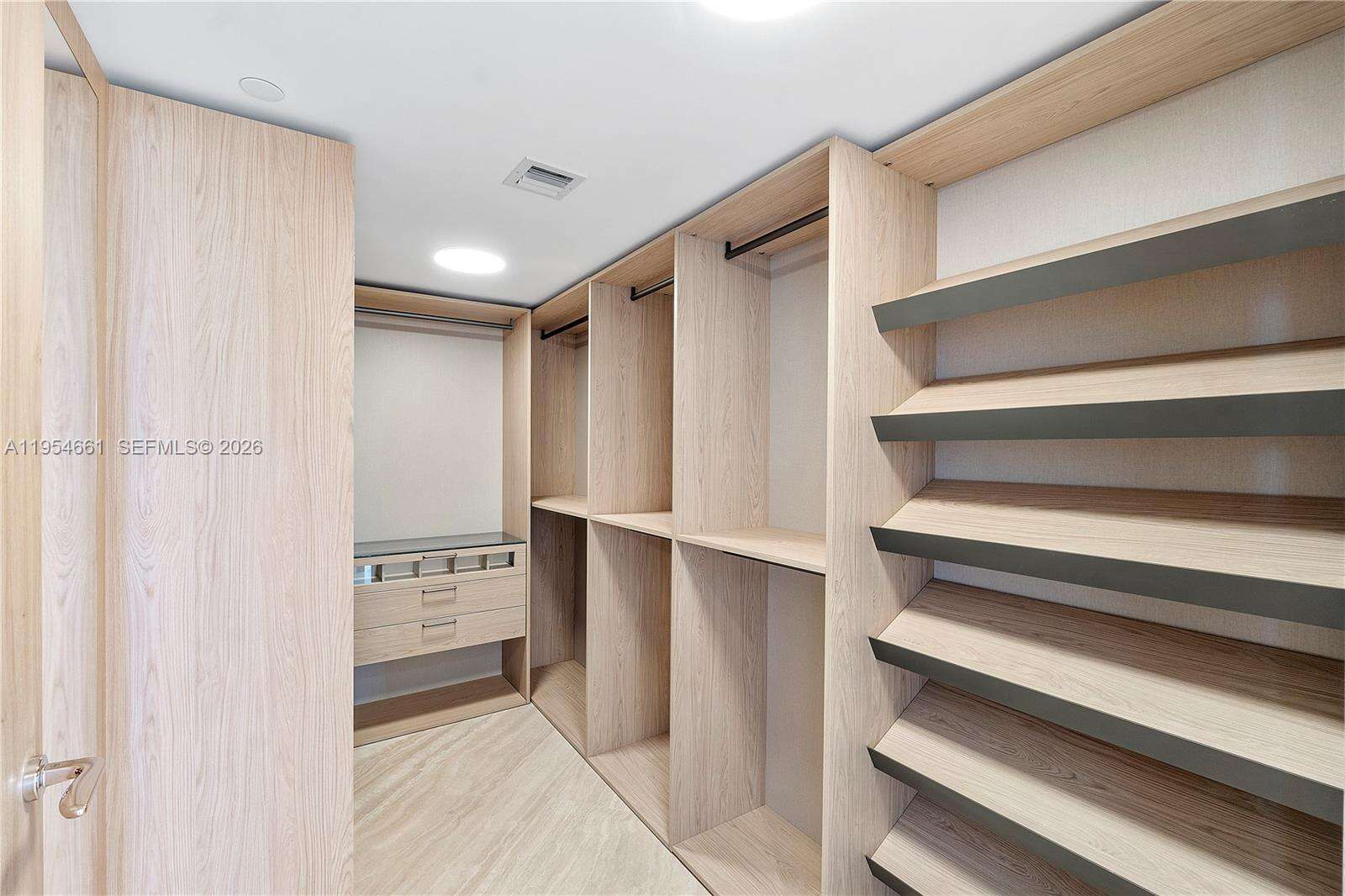 1135 103rd St 401, Bay Harbor Islands, FL 33154 | Picture 16