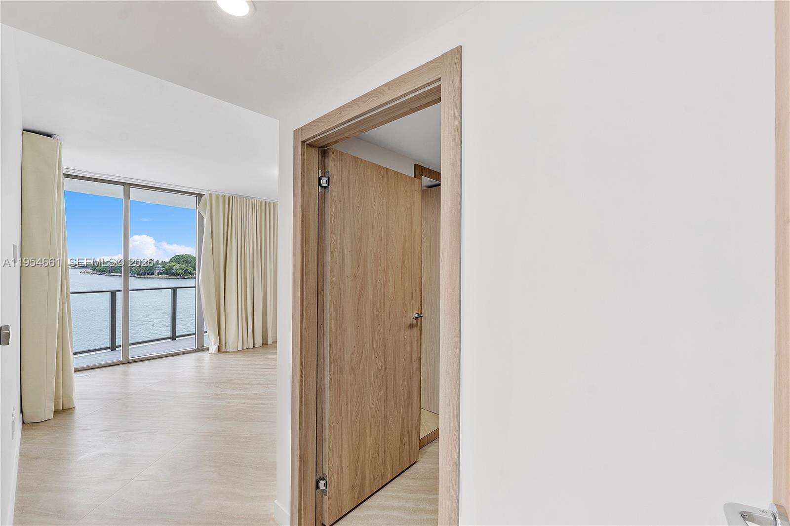 1135 103rd St 401, Bay Harbor Islands, FL 33154 | Picture 17