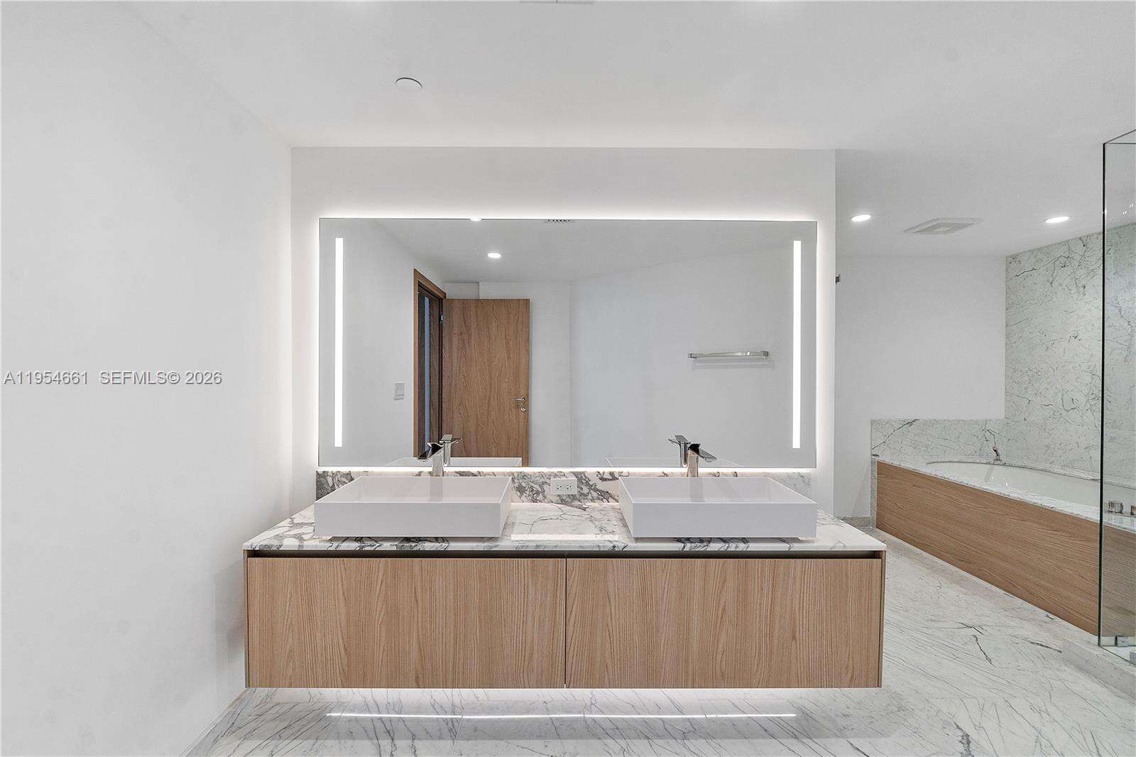 1135 103rd St 401, Bay Harbor Islands, FL 33154 | Picture 21