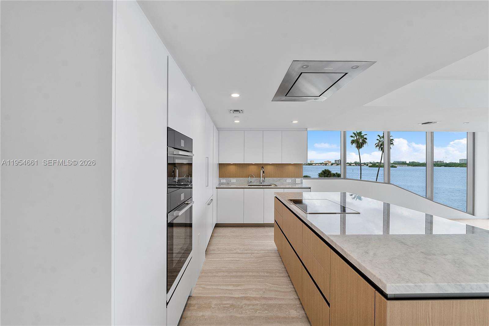 1135 103rd St 401, Bay Harbor Islands, FL 33154 | Picture 4