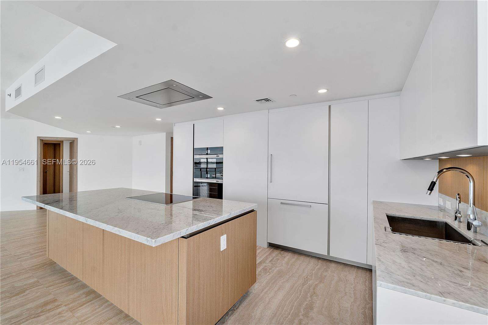 1135 103rd St 401, Bay Harbor Islands, FL 33154 | Picture 8