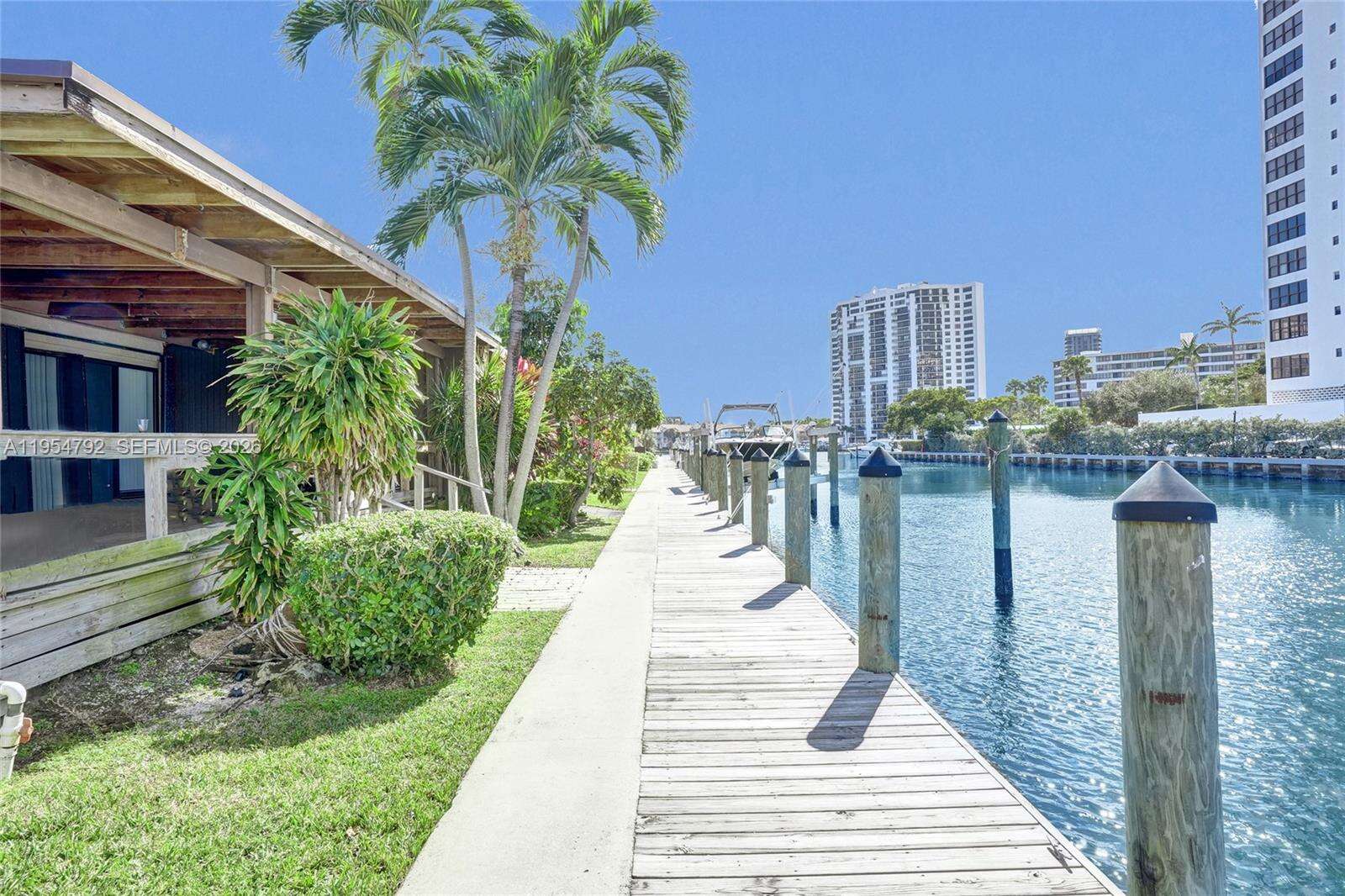 2619 Parkview Dr, Hallandale Beach, FL 33009 | Picture 3