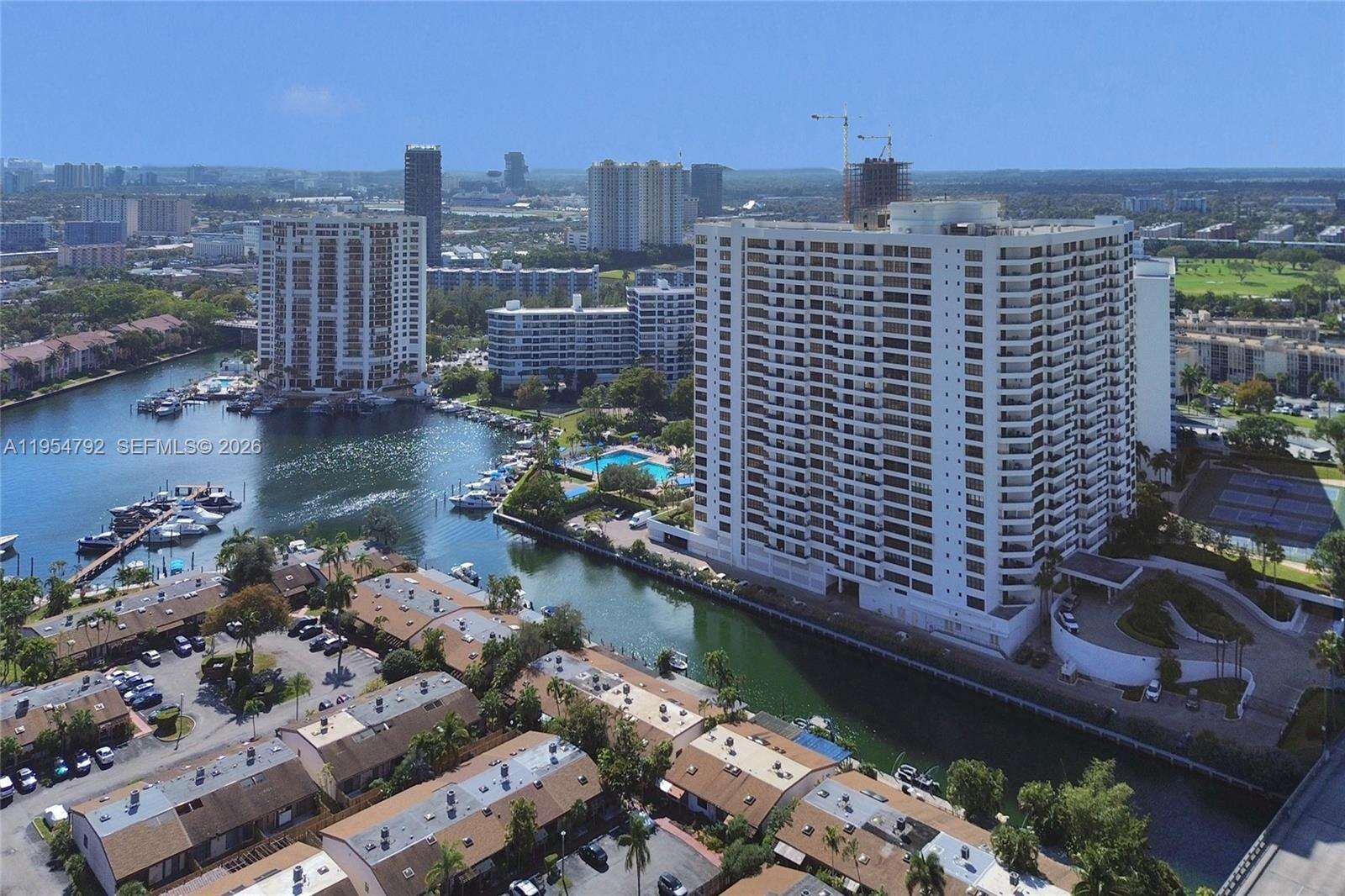 2619 Parkview Dr, Hallandale Beach, FL 33009 | Picture 27