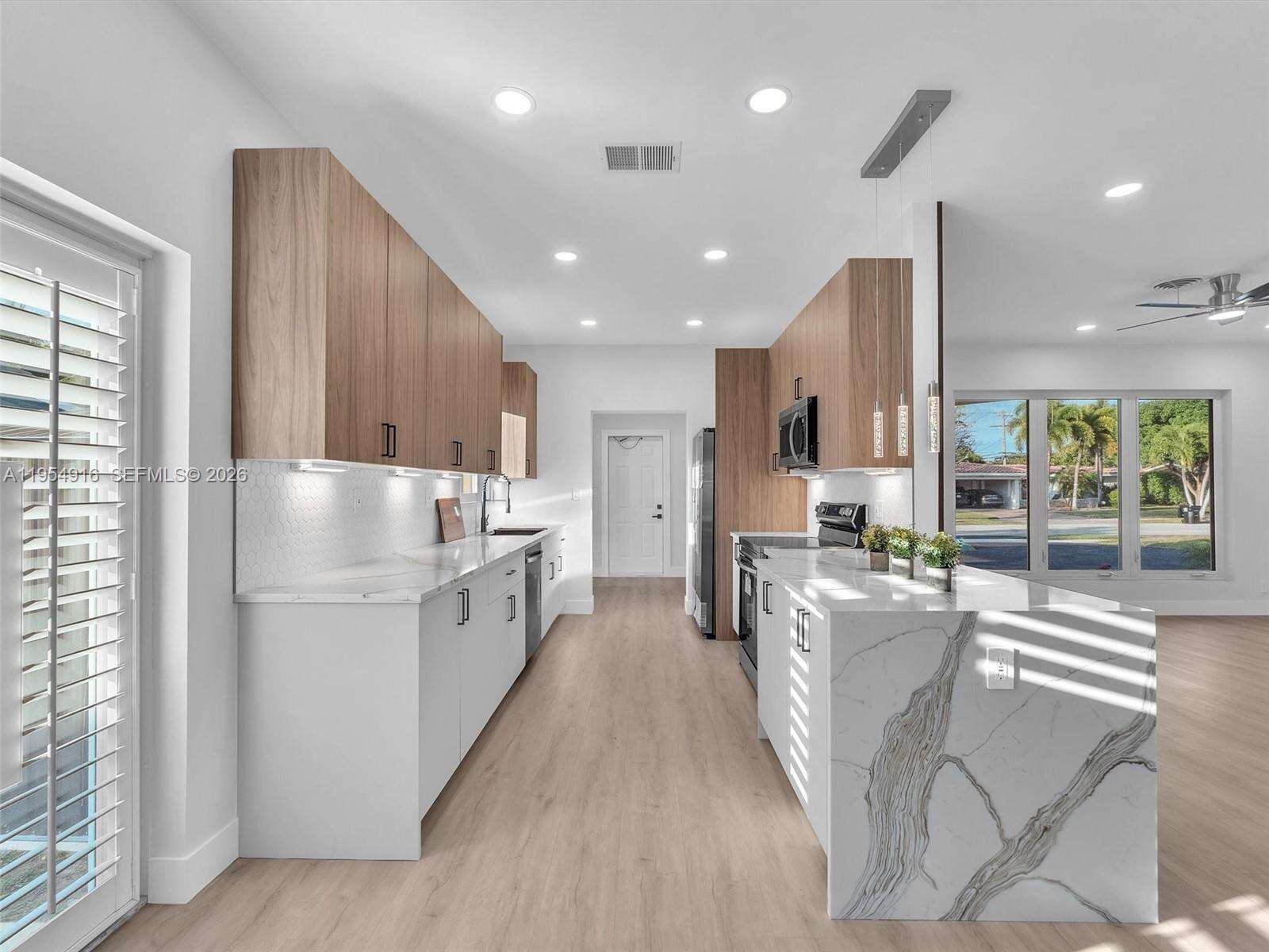 2144 61st Ct, Fort Lauderdale, FL 33308 | Picture 9