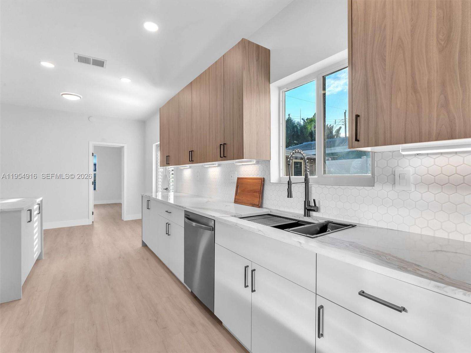 2144 61st Ct, Fort Lauderdale, FL 33308 | Picture 10